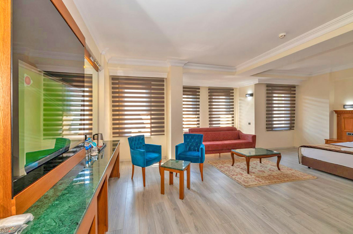 cheap resort hotels to Spend holiday with family