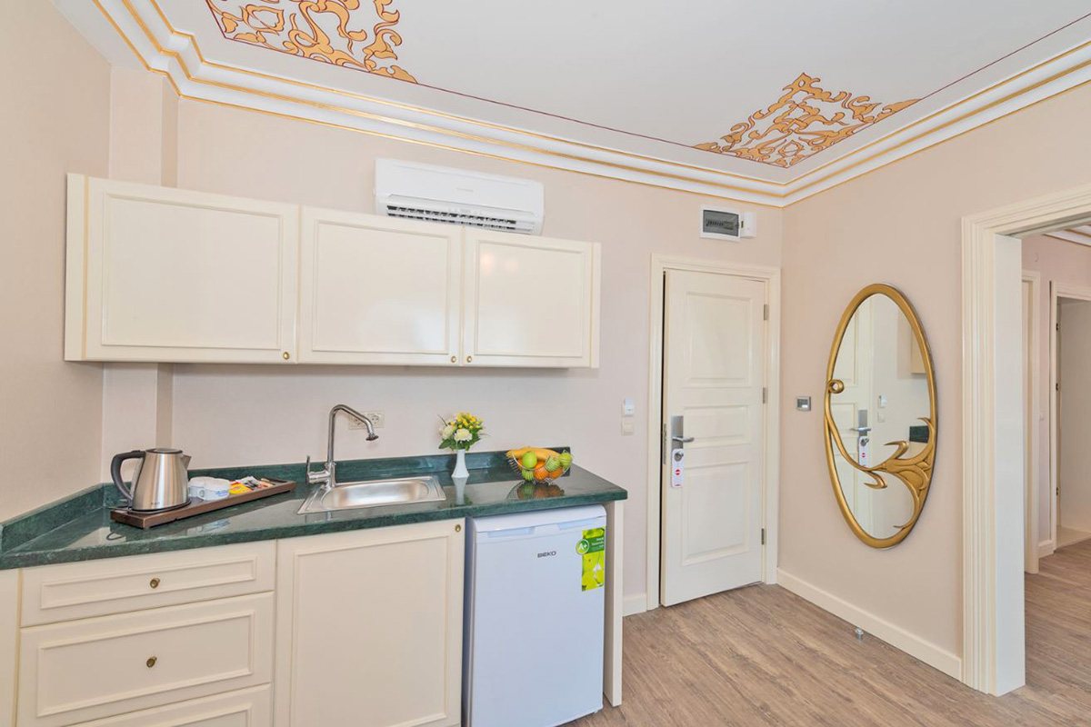 cheap resort hotels to Spend holiday with family