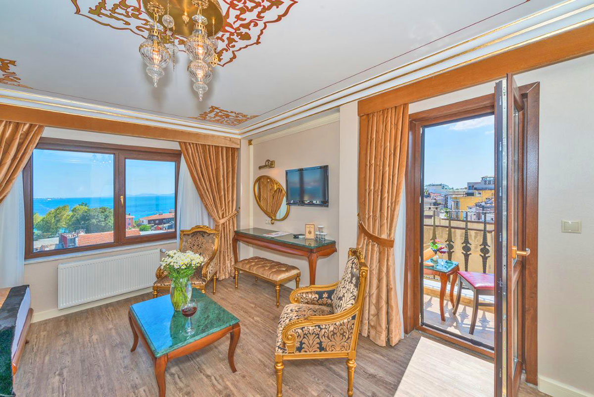 cheap resort hotels to Spend holiday with family