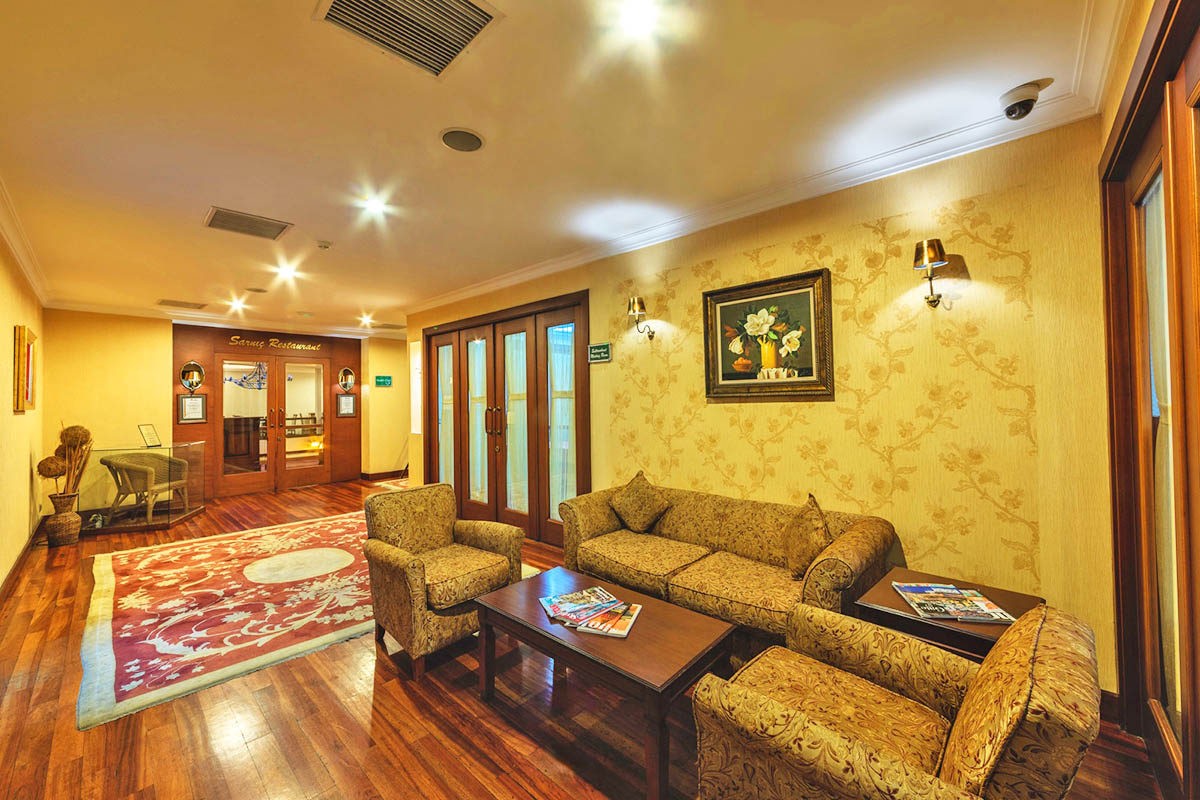 cheap resort hotels to Spend holiday with family