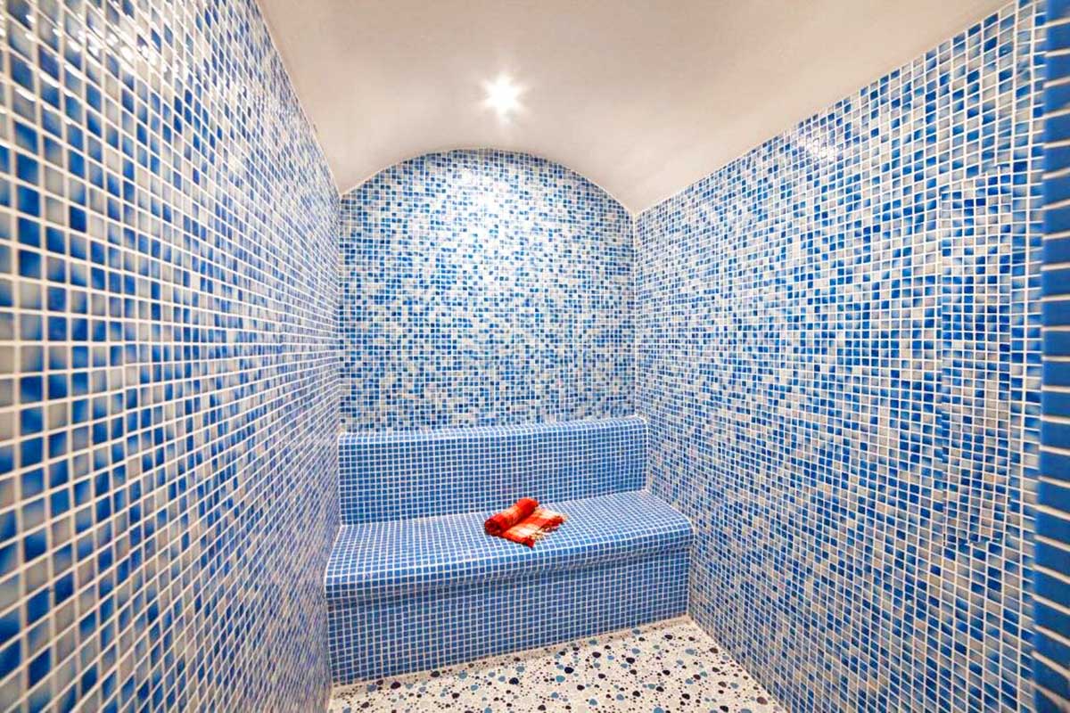 cheap resort hotels to Spend holiday with family