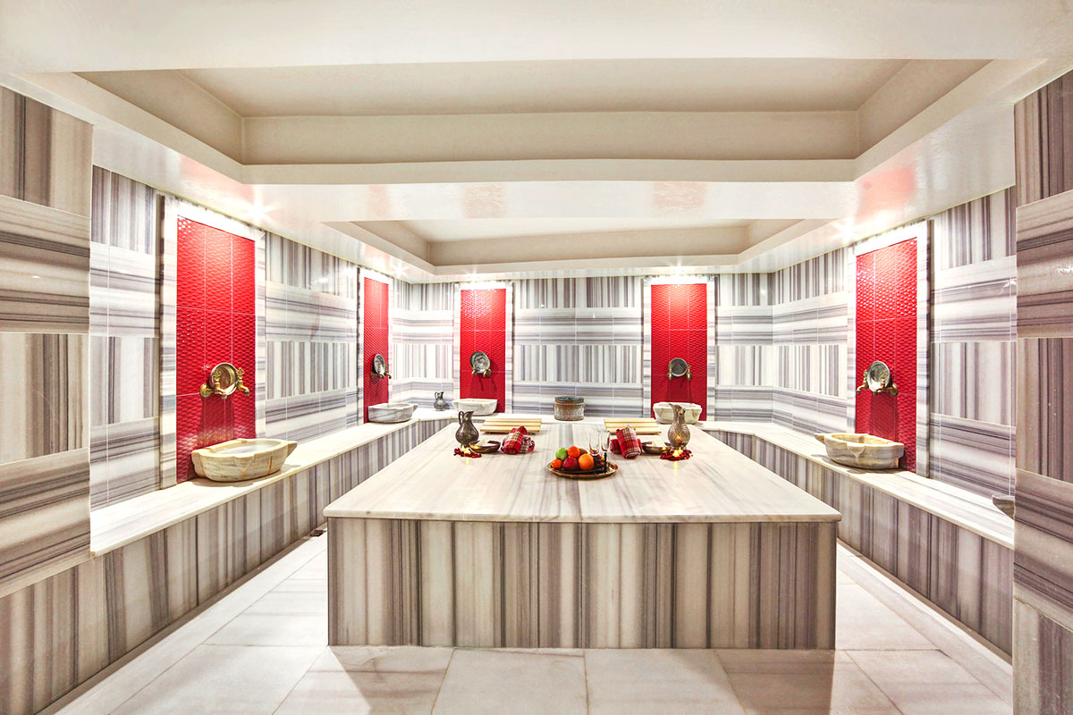 cheap resort hotels to Spend holiday with family