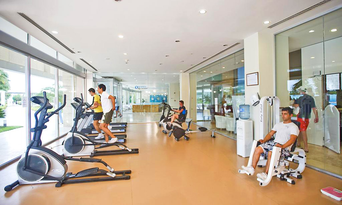 cheap resort hotels to Spend holiday with family