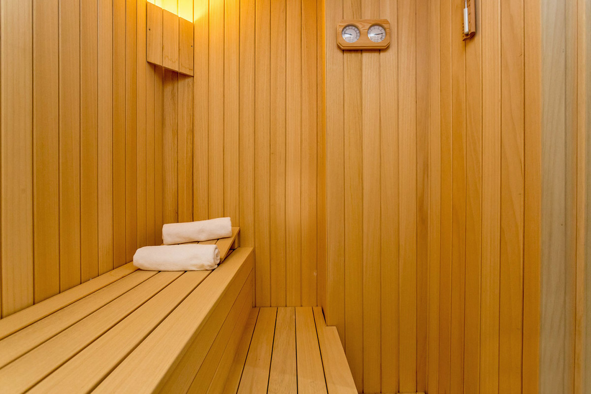 cheap resort hotels to Spend holiday with family