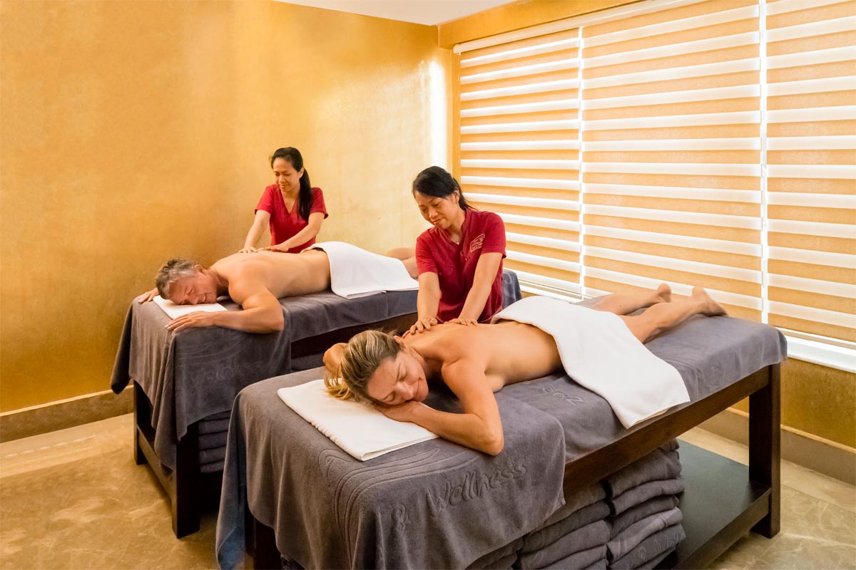 cheap resort hotels to Spend holiday with family