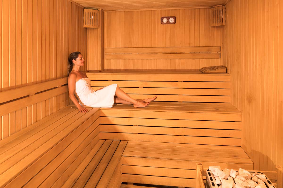 cheap resort hotels to Spend holiday with family