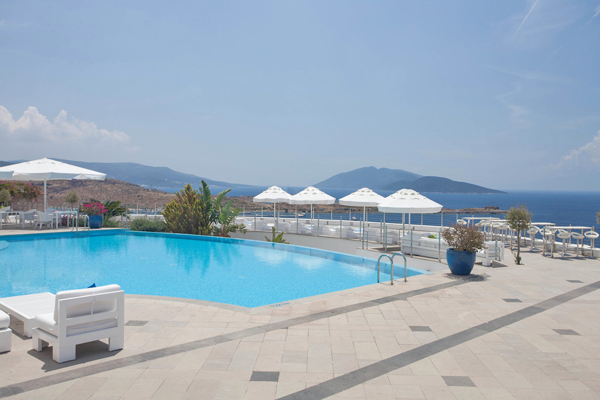 cheap resort hotels to Spend holiday with family