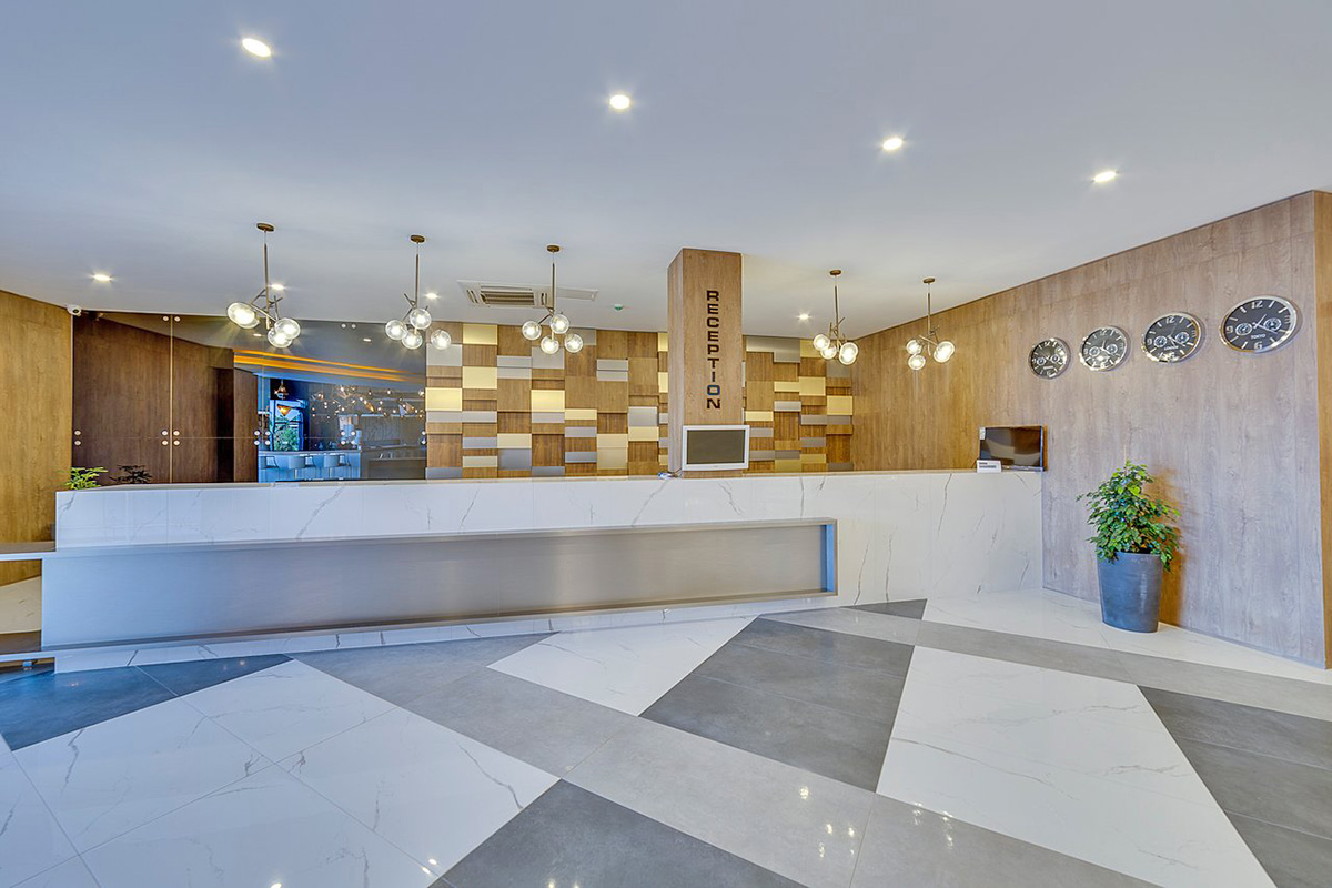 cheap resort hotels to Spend holiday with family