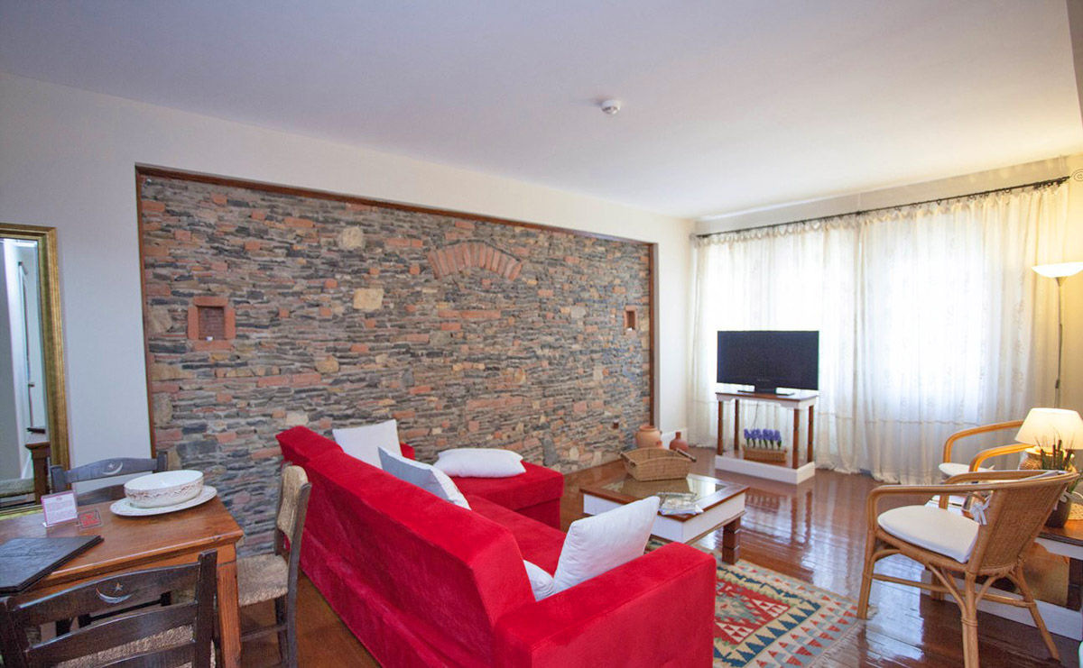 cheap resort hotels to Spend holiday with family