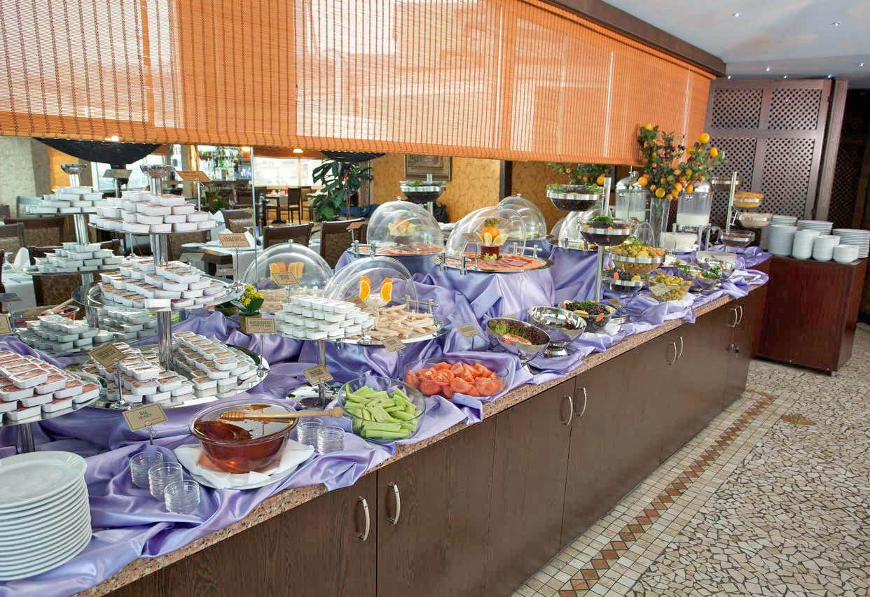 cheap resort hotels to Spend holiday with family