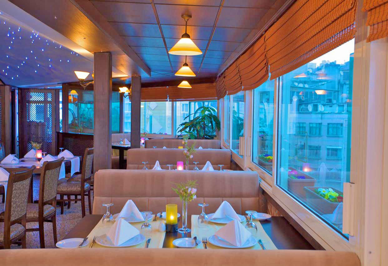 cheap resort hotels to Spend holiday with family