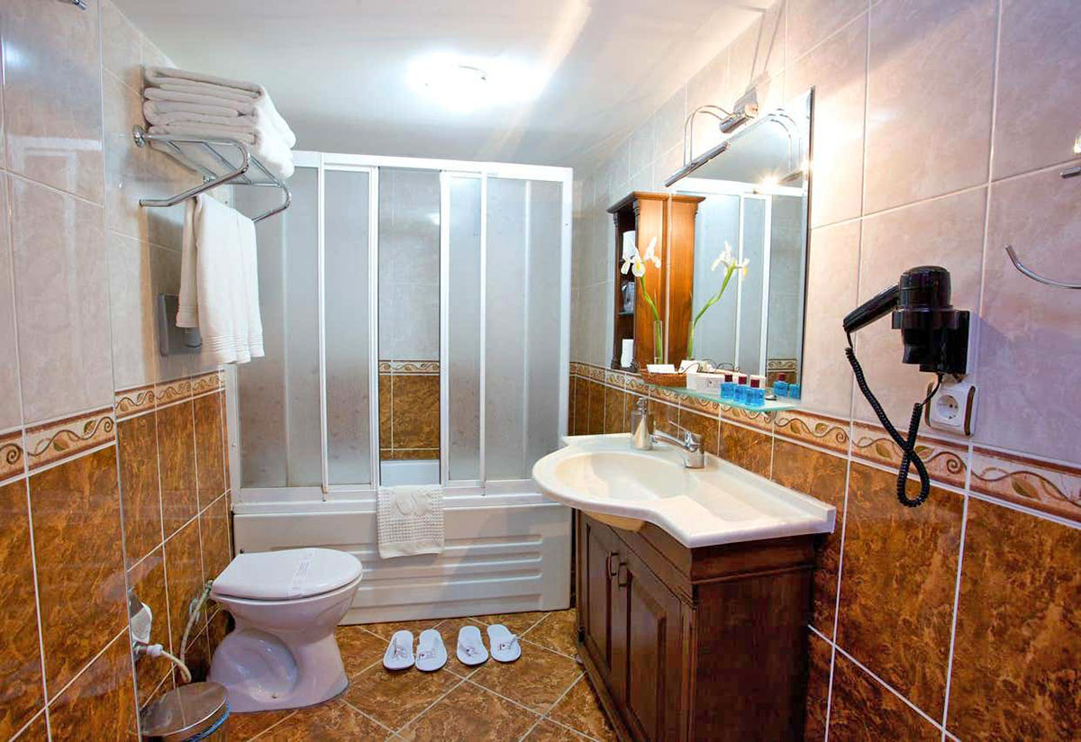 cheap resort hotels to Spend holiday with family