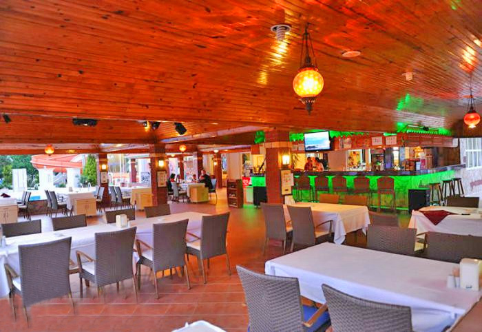 cheap resort hotels to Spend holiday with family