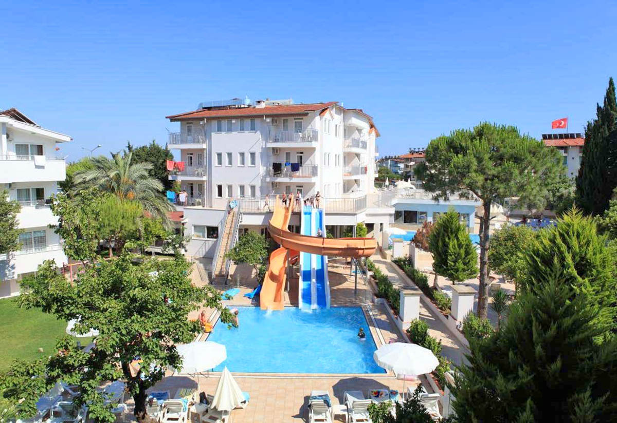 cheap resort hotels to Spend holiday with family