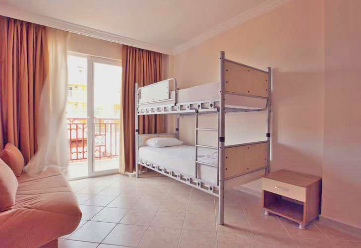 cheap resort hotels to Spend holiday with family