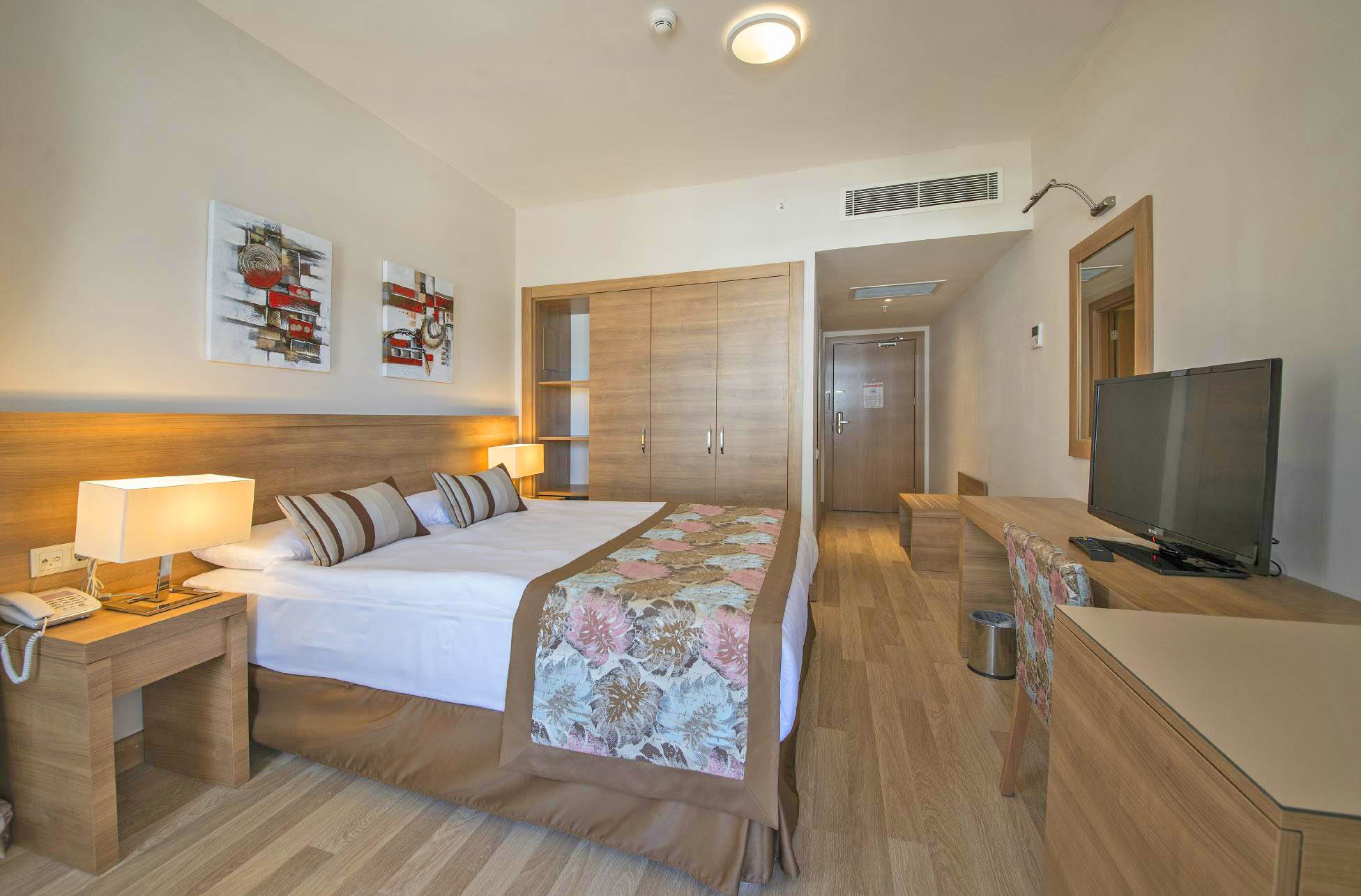 ramada resort lara double bedroom