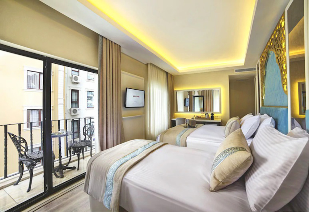 cheap resort hotels to Spend holiday with family