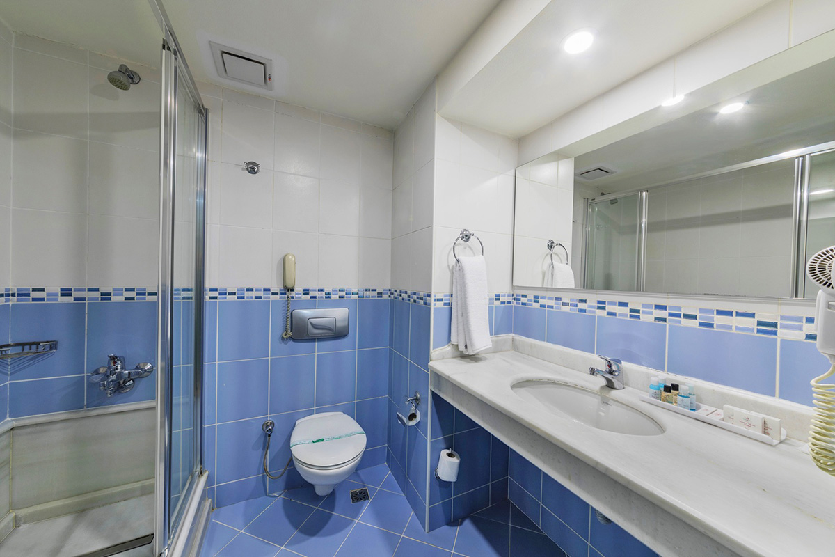 cheap resort hotels to Spend holiday with family