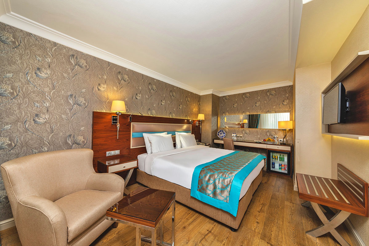 cheap resort hotels to Spend holiday with family