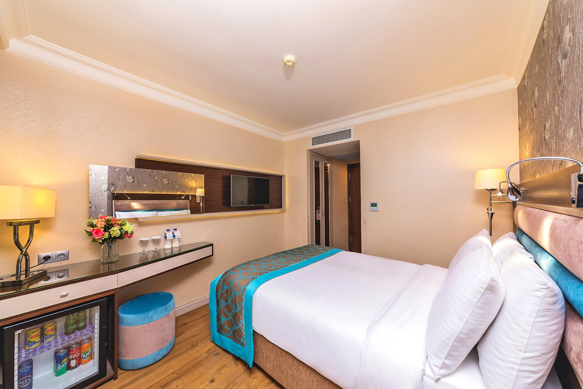 cheap resort hotels to Spend holiday with family