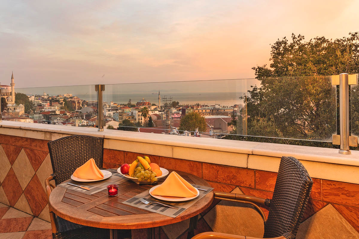 cheap resort hotels to Spend holiday with family