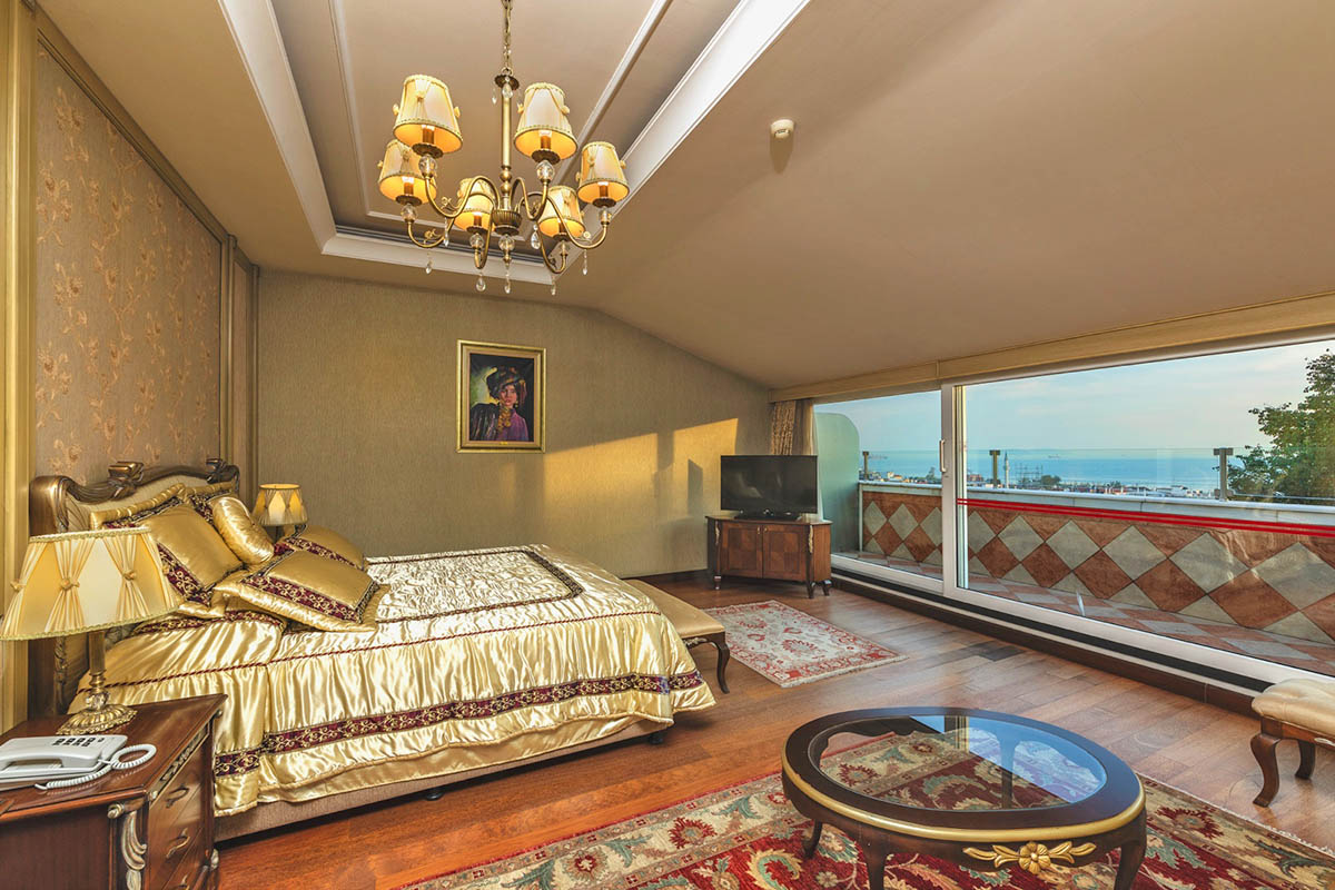 grand yavuz hotel sultan suite bedroom