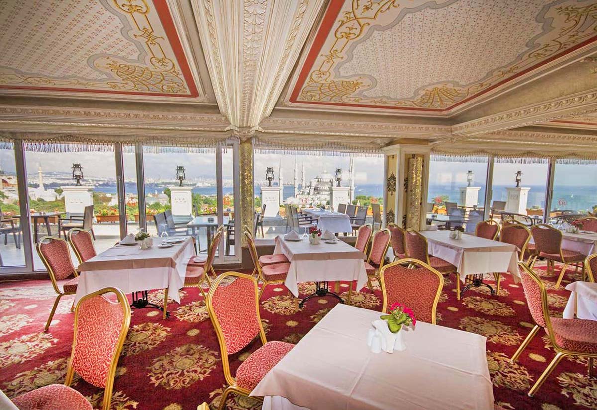 cheap resort hotels to Spend holiday with family