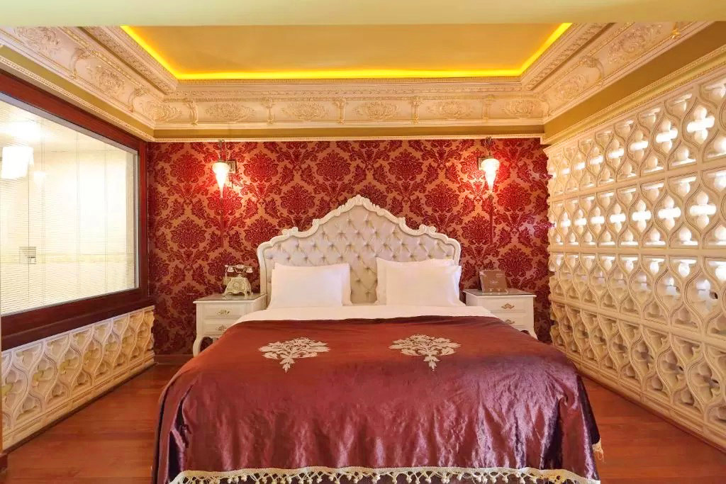 cheap resort hotels to Spend holiday with family