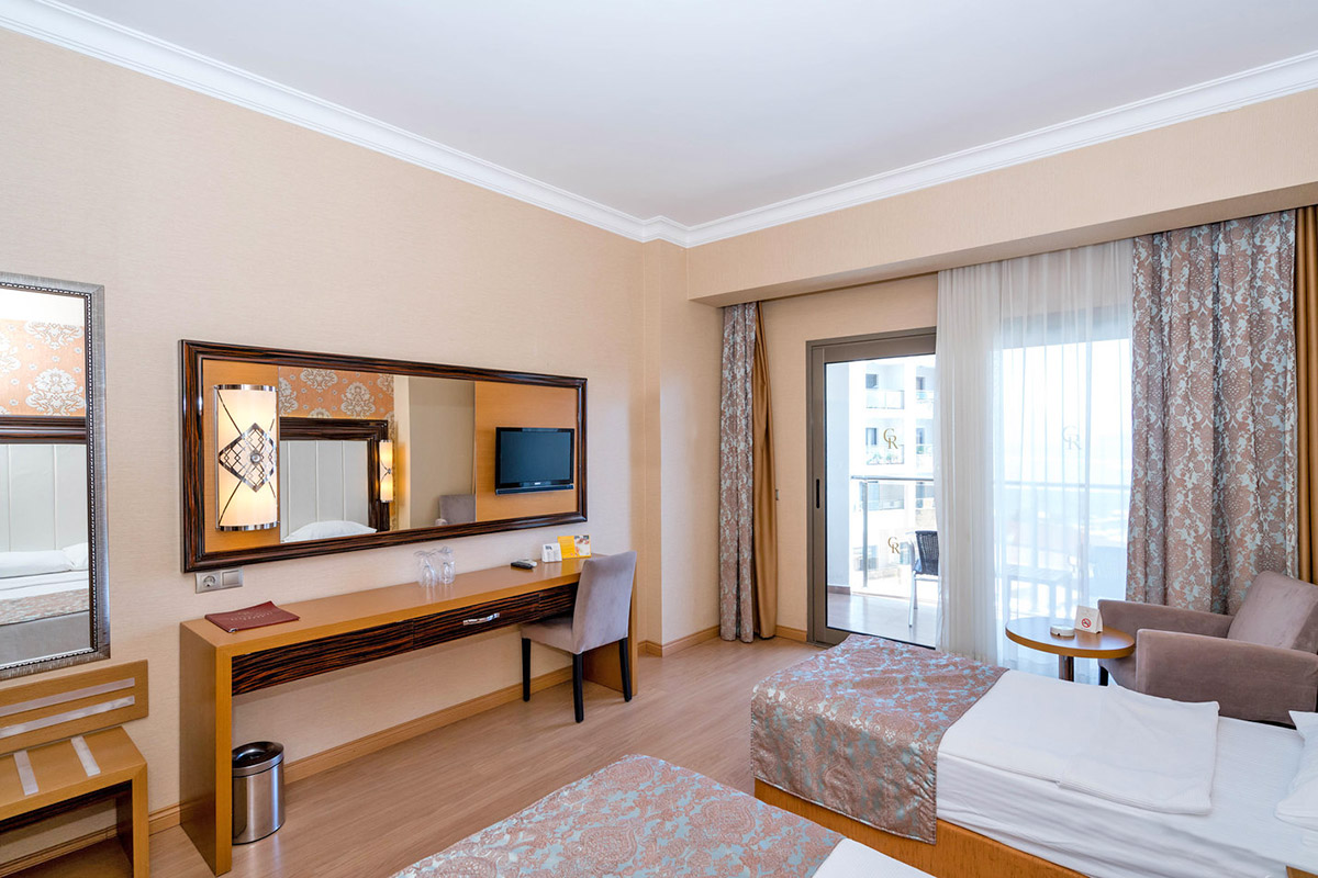 cheap resort hotels to Spend holiday with family