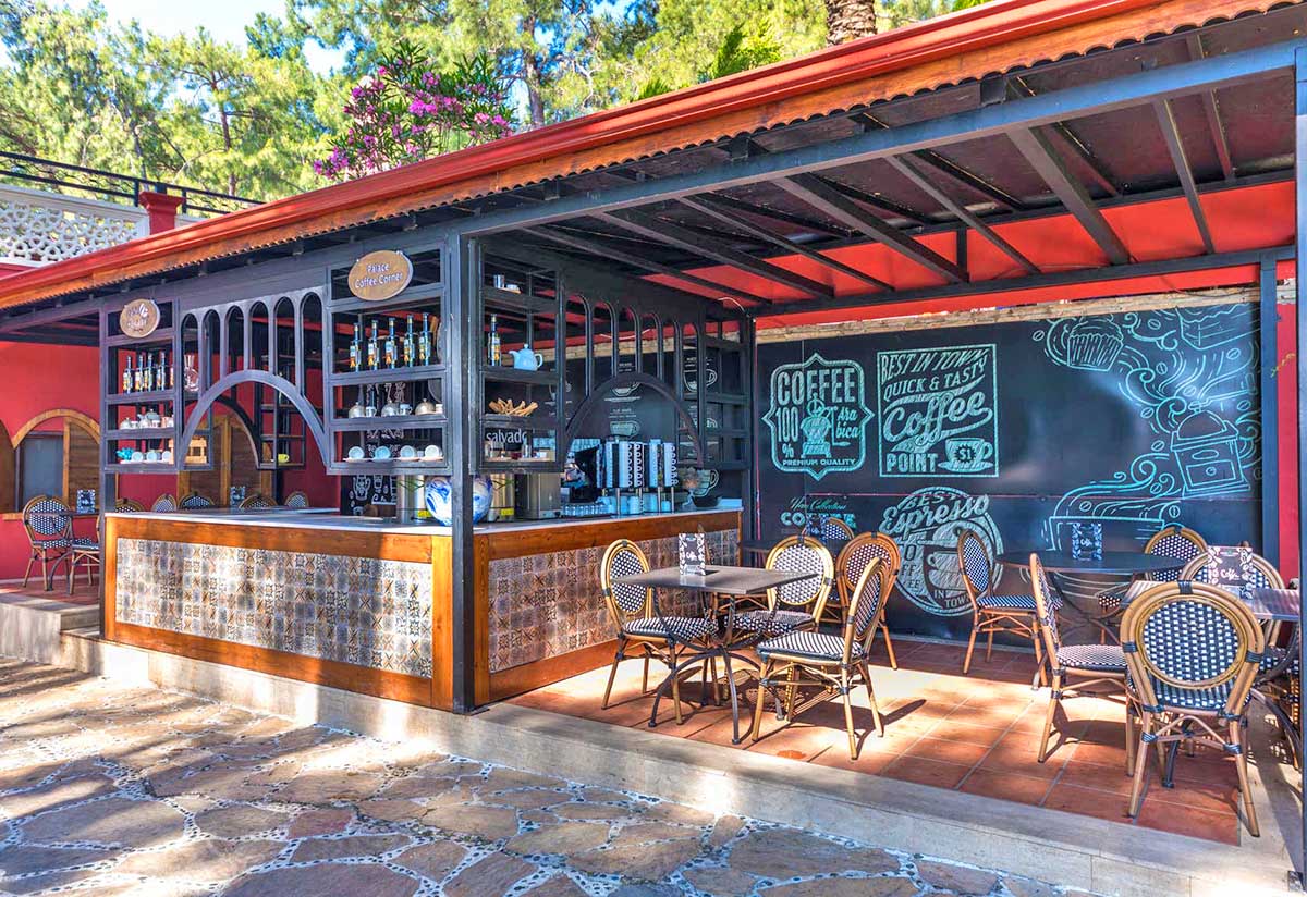 cheap resort hotels to Spend holiday with family