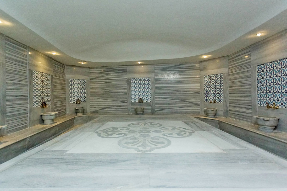 cheap resort hotels to Spend holiday with family