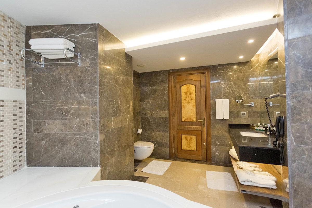 cheap resort hotels to Spend holiday with family