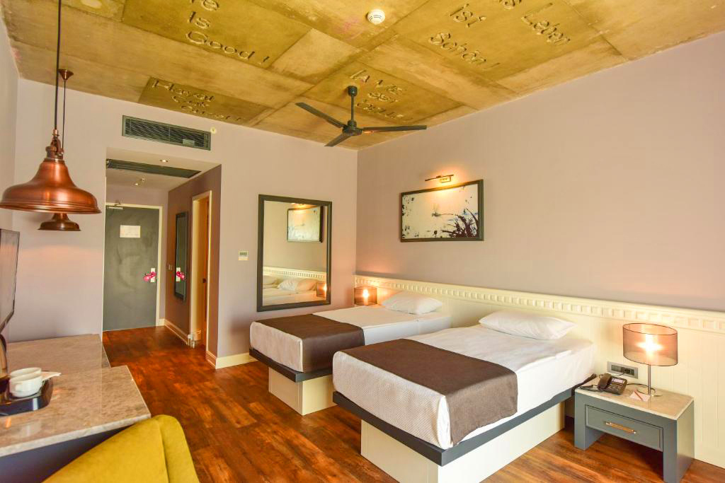 cheap resort hotels in Turkey to Spend holiday with family