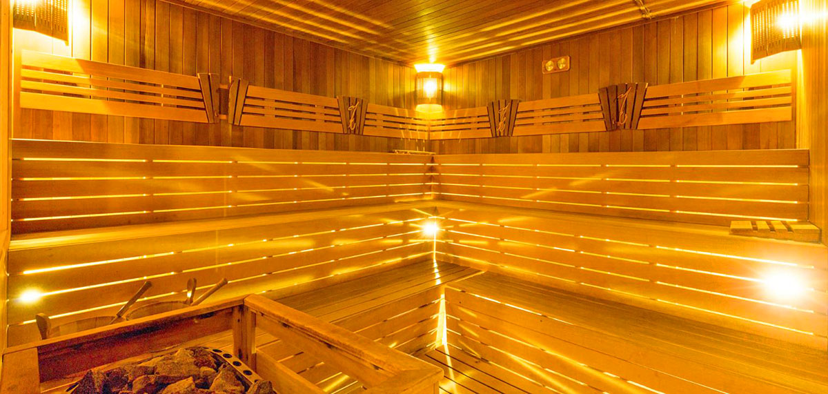 cheap resort hotels to Spend holiday with family