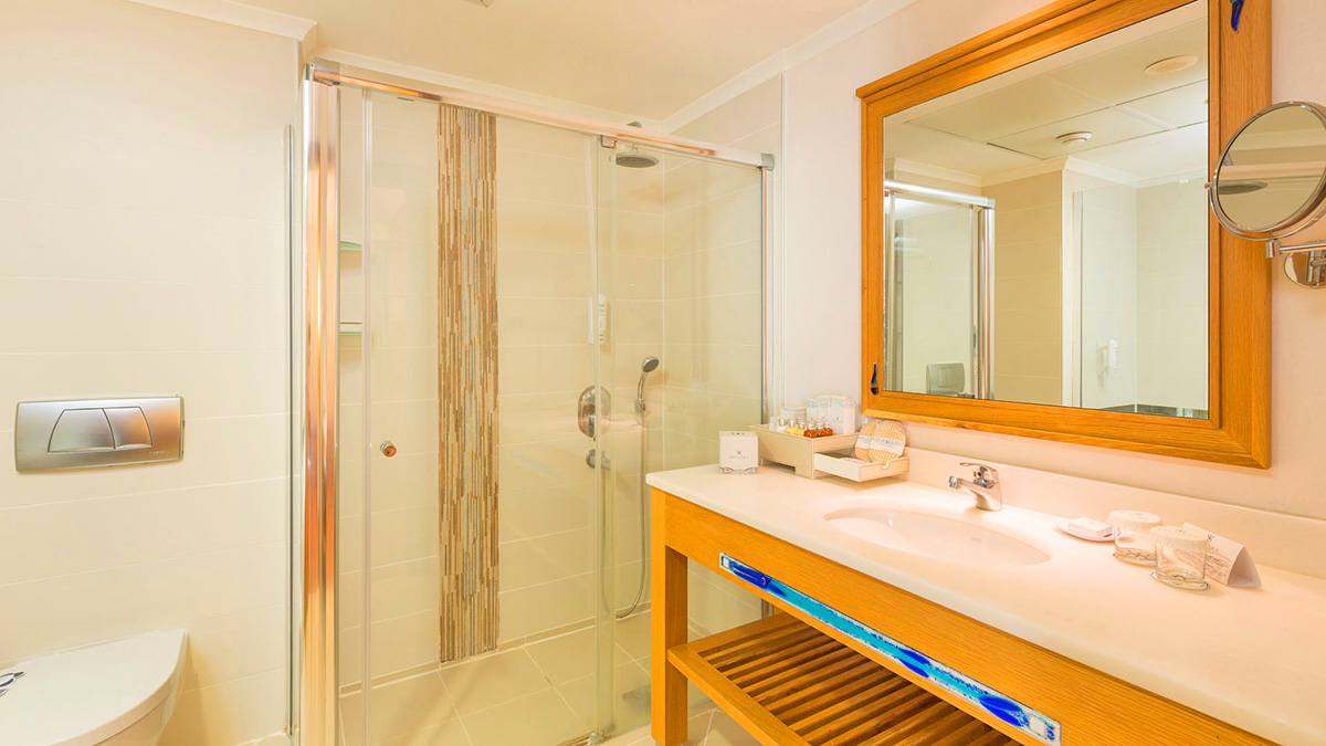 cheap resort hotels to Spend holiday with family