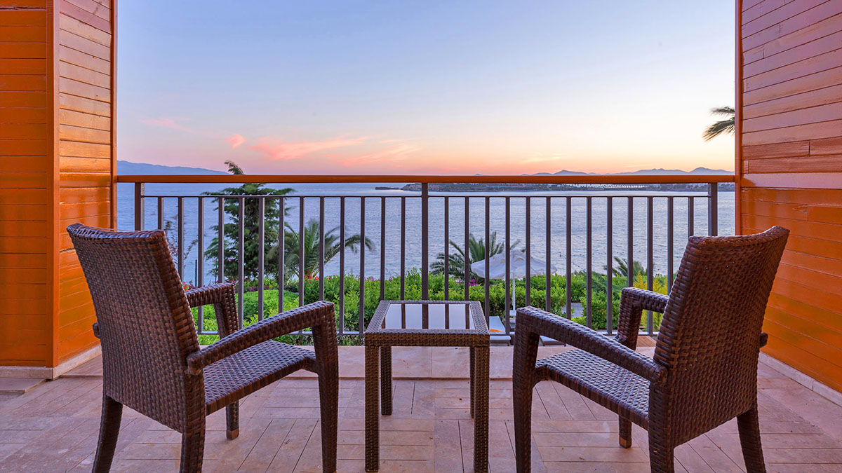 cheap resort hotels to Spend holiday with family