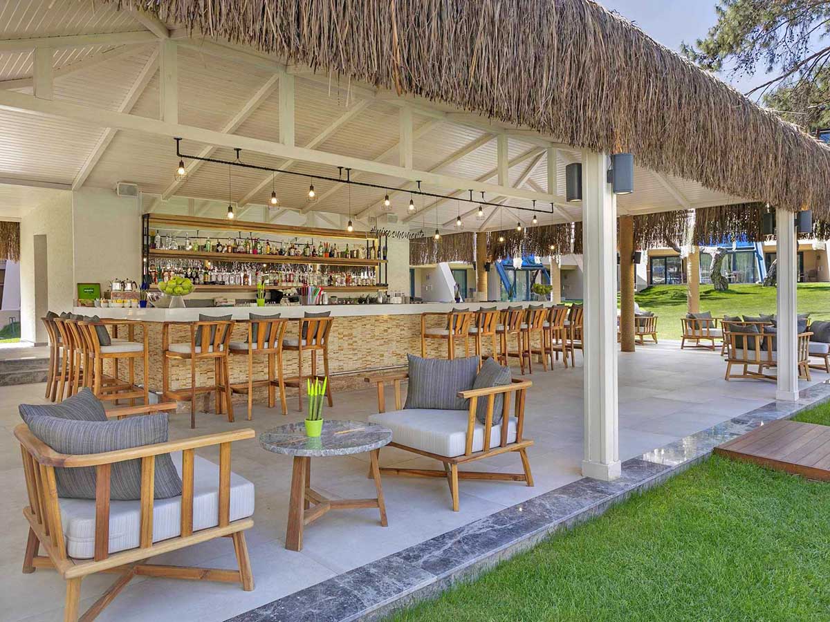 cheap resort hotels to Spend holiday with family