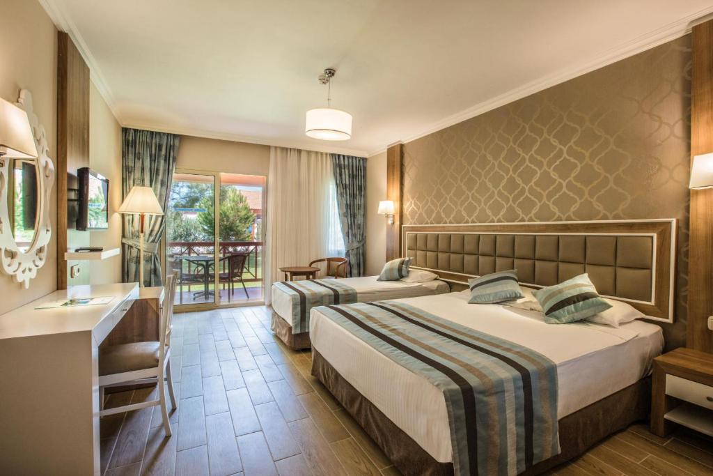 cheap resort hotels to Spend holiday with family