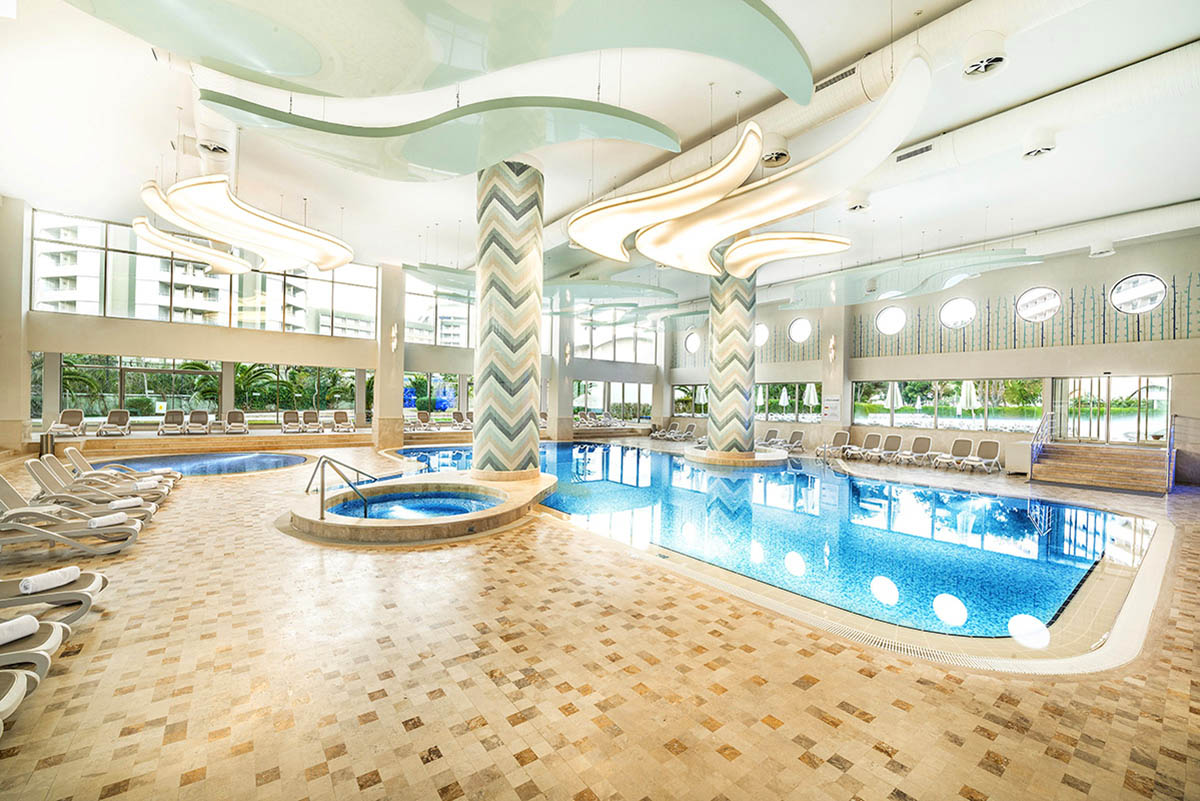 cheap resort hotels to Spend holiday with family