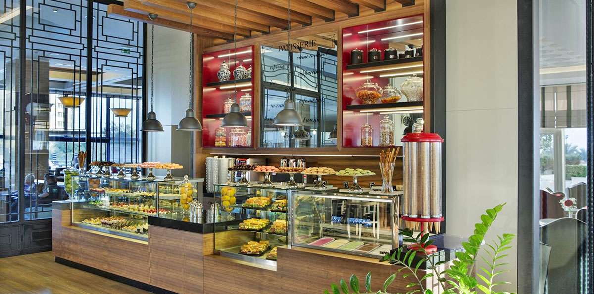 cheap resort hotels to Spend holiday with family