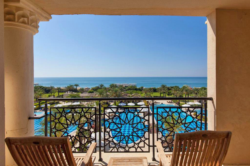 cheap resort hotels in Turkey to Spend holiday with family