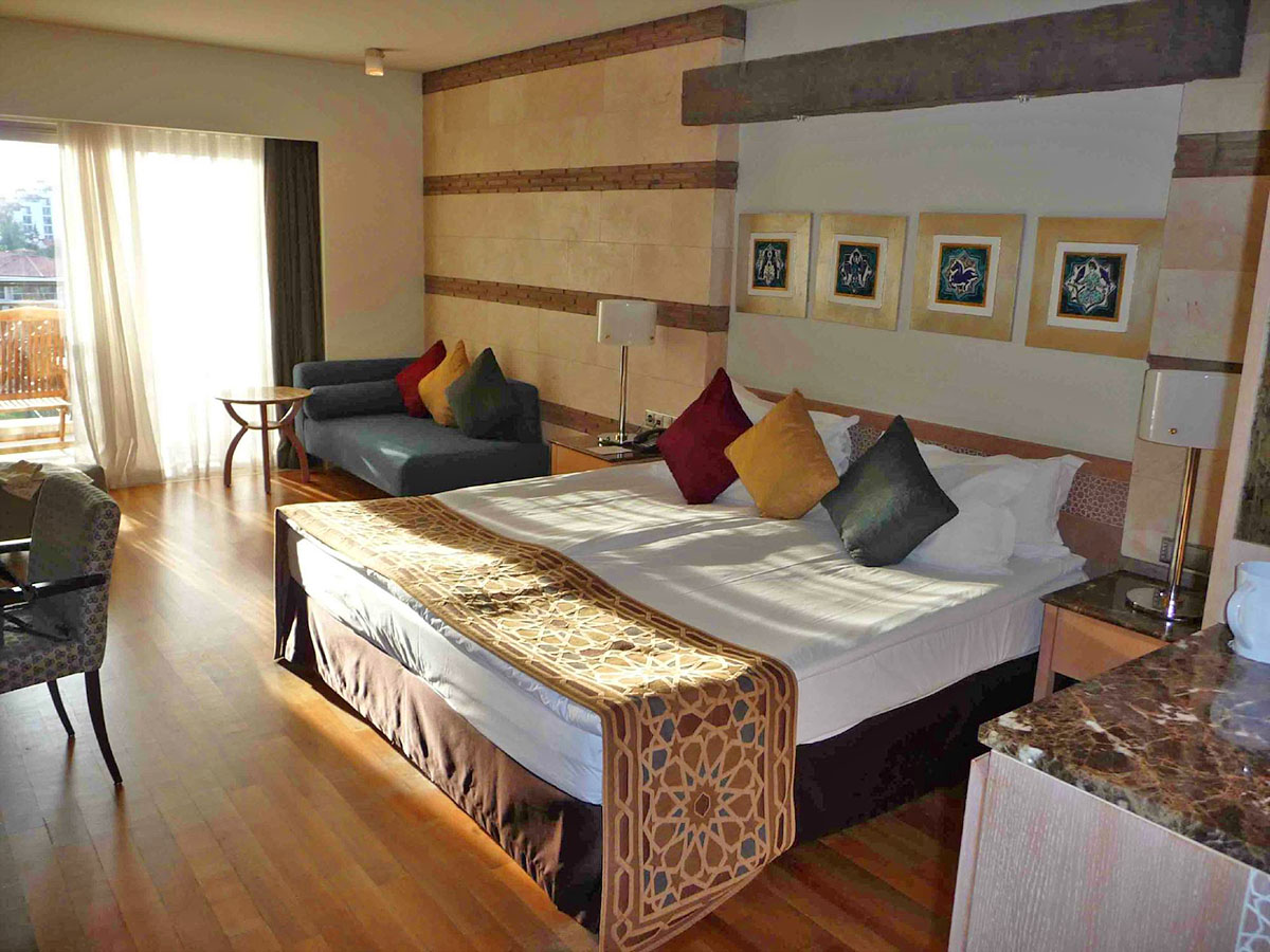 cheap resort hotels in Turkey to Spend holiday with family