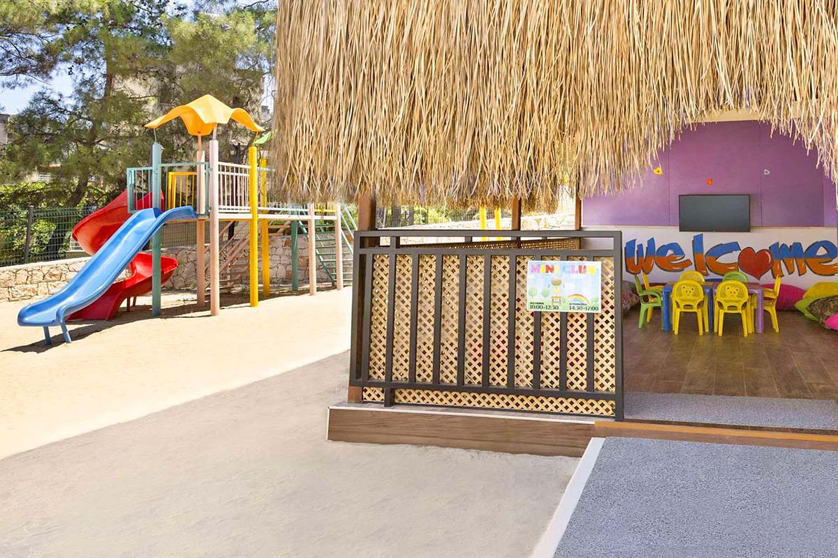 cheap resort hotels to Spend holiday with family