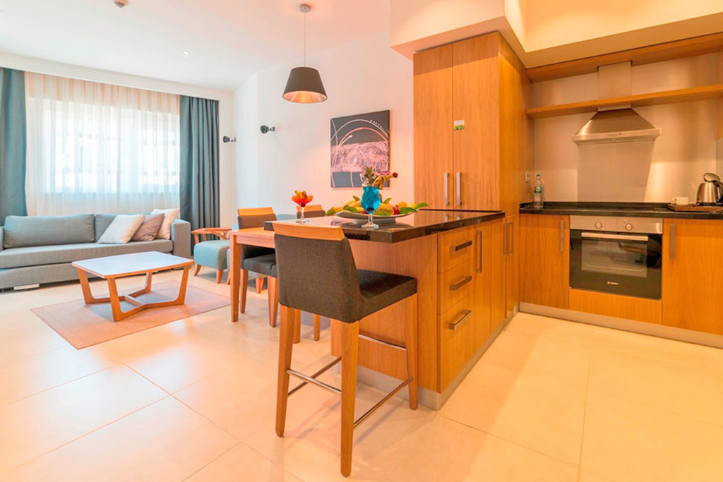 cheap resort hotels to Spend holiday with family