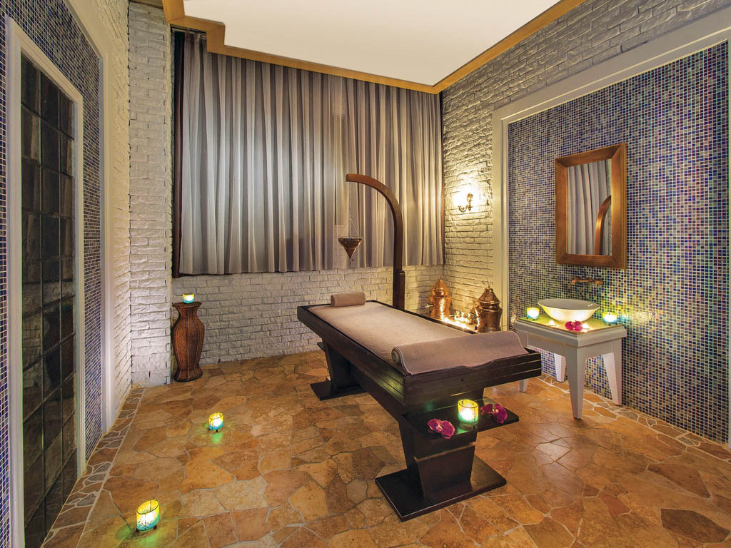 cheap resort hotels in Turkey to Spend holiday with family