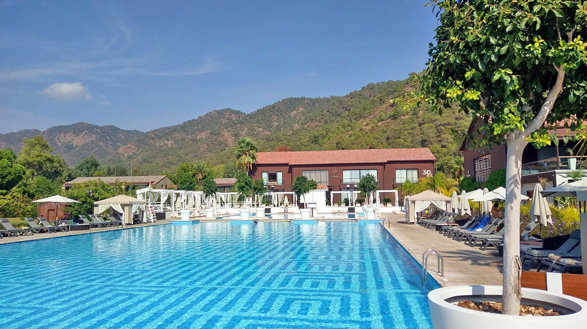pool rixos  premium gocek dalaman turkey