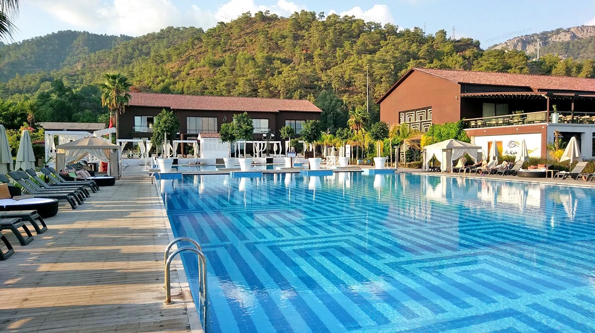 pool rixos premium gocek dalaman turkey