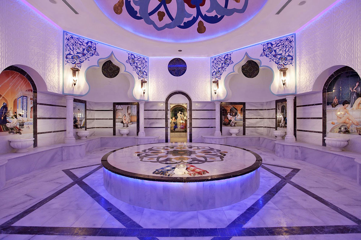 cheap resort hotels to Spend holiday with family