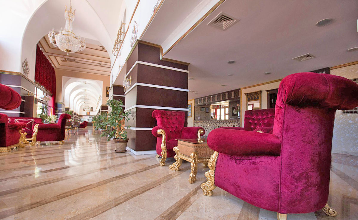 cheap resort hotels to Spend holiday with family