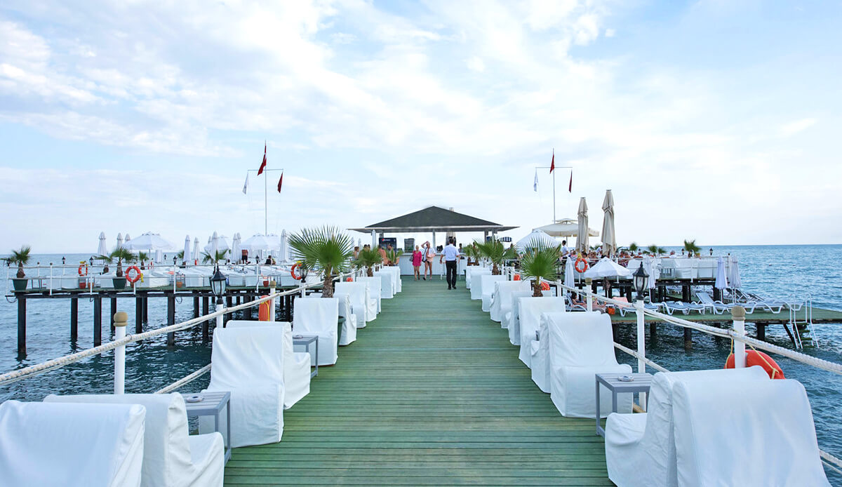 cheap resort hotels in Turkey to Spend holiday with family